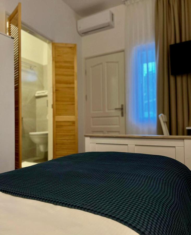 פרמריבו Villa Famiri Boutique Hotel מראה חיצוני תמונה